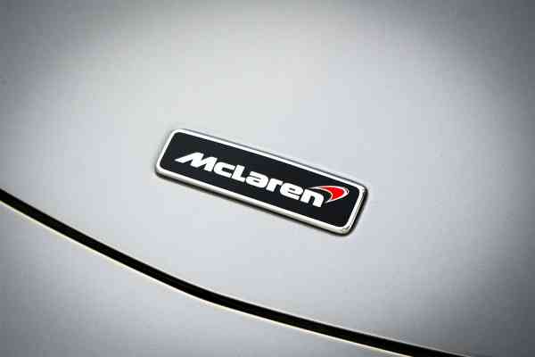 Аренда МакЛарен 570С 2018 года в Дубае, REF-130