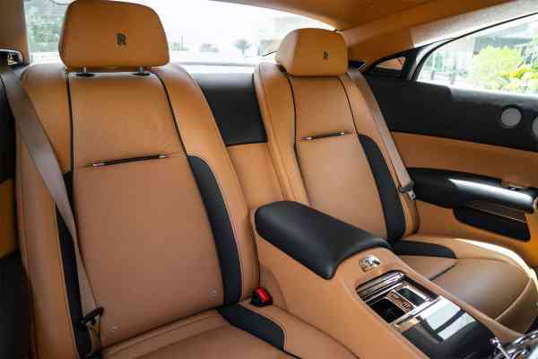 Аренда Роллс Ройс Врайт 2020 года в Дубае, REF-137