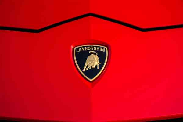 Rent Red brand new Lamborghini Urus 2021 model, REF-177 in Dubai