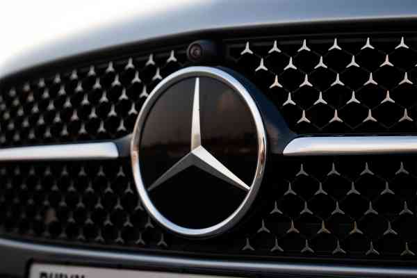 Аренда Мерседес Бенз Ц300 в новом кузове