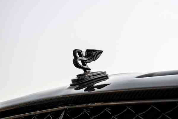 Аренда Бентли Бентейга 2020 года в Дубае, REF-151