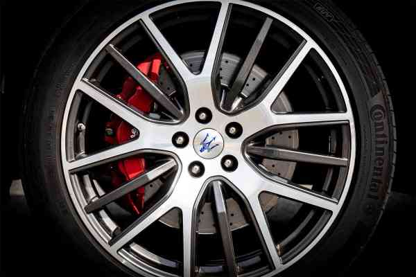 Аренда Мазерати Леванте 2019 года в Дубае, REF-160