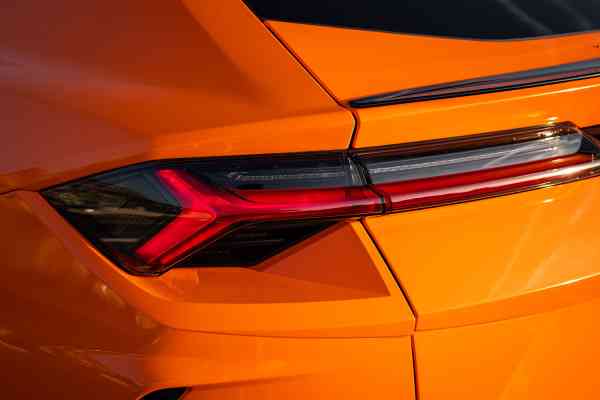 Аренда Ламборгини Урус Дубай