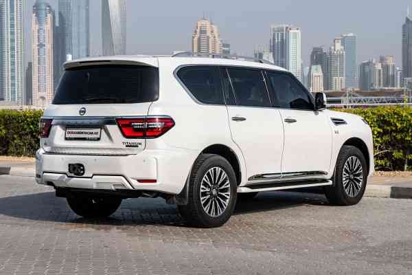 Аренда Ниссан Патрол 2021 года в Дубае, REF-30