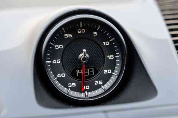 Аренда Порш Кайен 2021 года в Дубае, REF-56