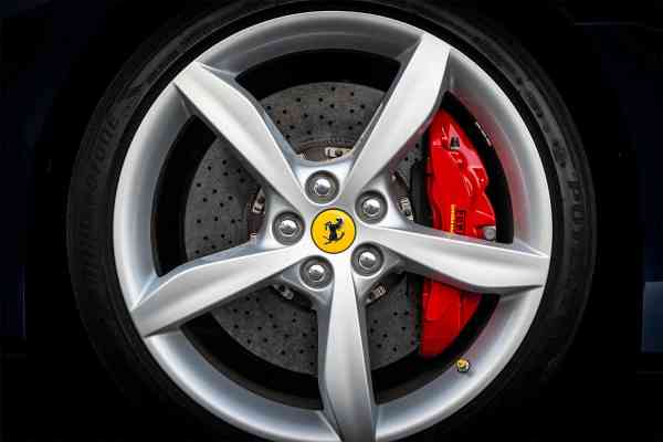 Ferrari Portofino for rent