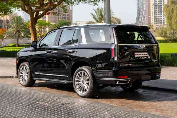 Аренда Cadillac Escalade 2021 года в Дубае, REF-67