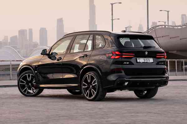 Rent Brand new black BMW X5 in Dubai