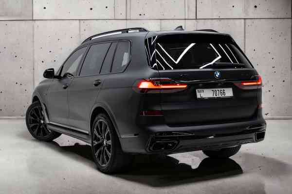 7-seater BMW X7 40i available for rent