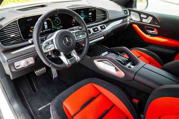 Rent White brand new Mercedes-Benz GLE 2021 model, REF-103 in Dubai