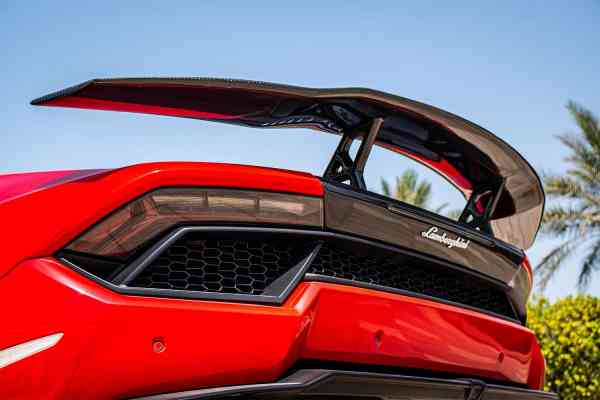 Аренда Ламборгини Хуракан 2017 года в Дубае, REF-24