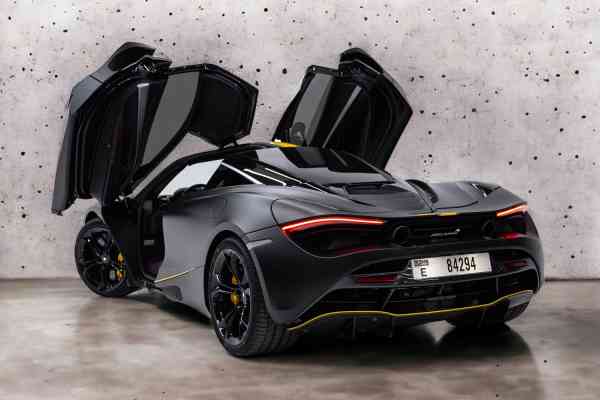 Black Mclaren 720 S available for rent in Dubai