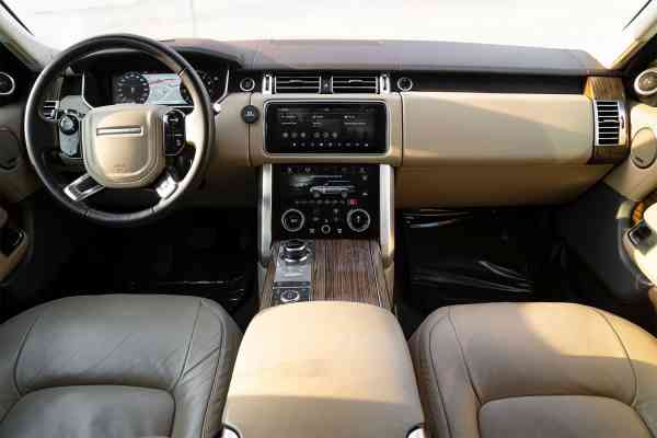 Rent Black Range Rover Vogue 2020 model, REF-15 in Dubai