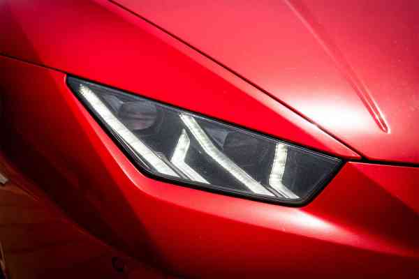 Аренда Ламборгини Хуракан 2017 года в Дубае, REF-24