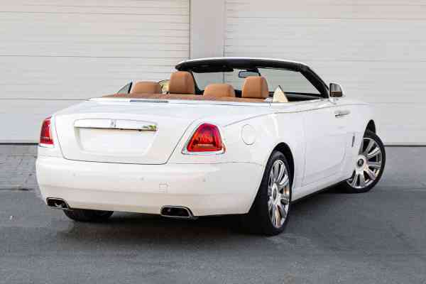 Rent White Rolls Royce Dawn 2016 model, REF-175 in Dubai