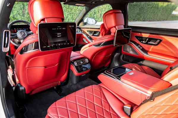 Rent White brand new Mercedes-Benz S-Class 2021 model, REF-178 in Dubai