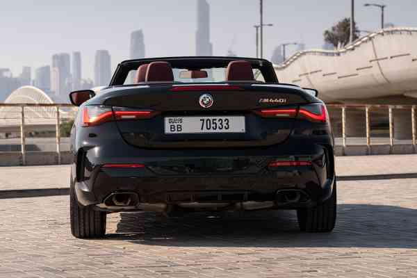 Rent luxurious M powered 440i BMW in Dubai