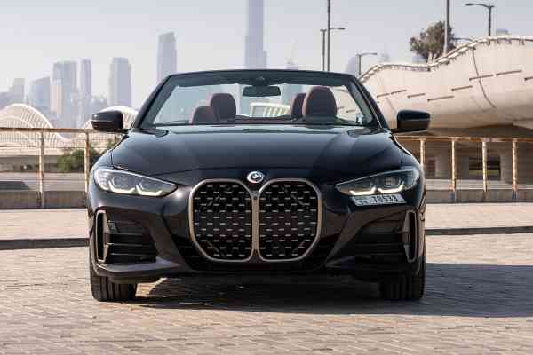 Rent luxurious M powered 440i BMW in Dubai