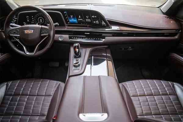 Аренда Cadillac Escalade 2021 года в Дубае, REF-80