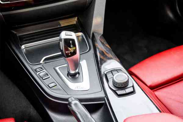 Rent White BMW 3 Series 2019 model, REF-93 in Dubai