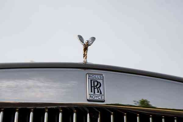 Аренда Роллс Ройс Куллинан 2021 года в Дубае, REF-106