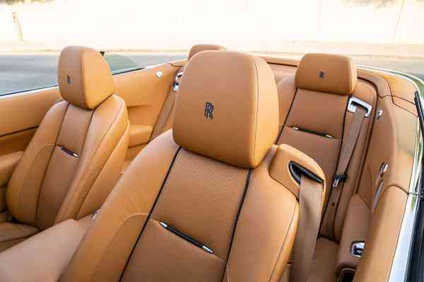 Rent White Rolls Royce Dawn 2016 model, REF-175 in Dubai