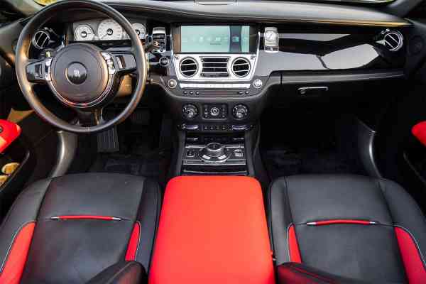 Rolls Royce Dawn in Dubai