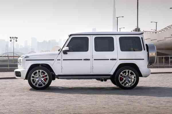 Mercedes-Benz G63 rental