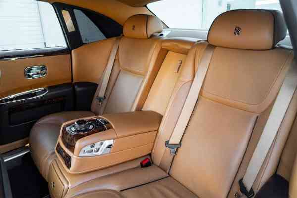 Rent White unique Rolls Royce Ghost 2018 model, REF-150 in Dubai