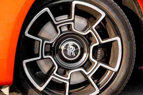 Rent Orange unique, black badge Rolls Royce Wraith 2020 model, REF-156 in Dubai