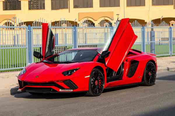 Lamborghini Aventador Rental in Dubai, UAE | Dubai Rent A Car